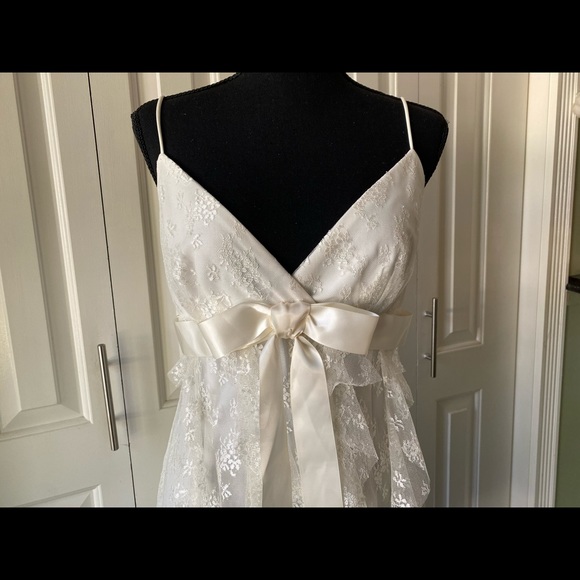 Betsy & Adam by Linda Bernell Lace Dress - Picture 4 of 8